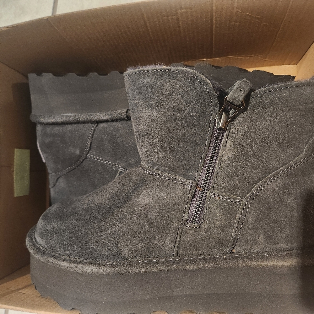 Bearpaw Women's RETRO MAREN Boots